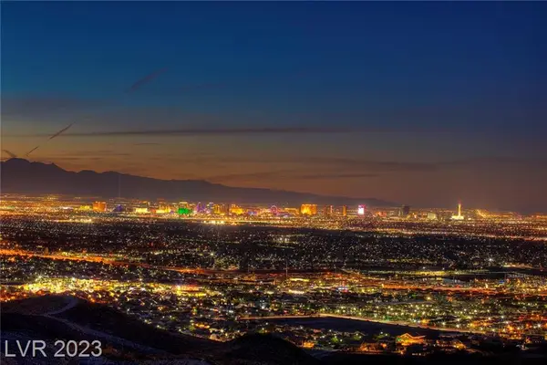 511 Rock Peak Drive, Henderson, NV 89012