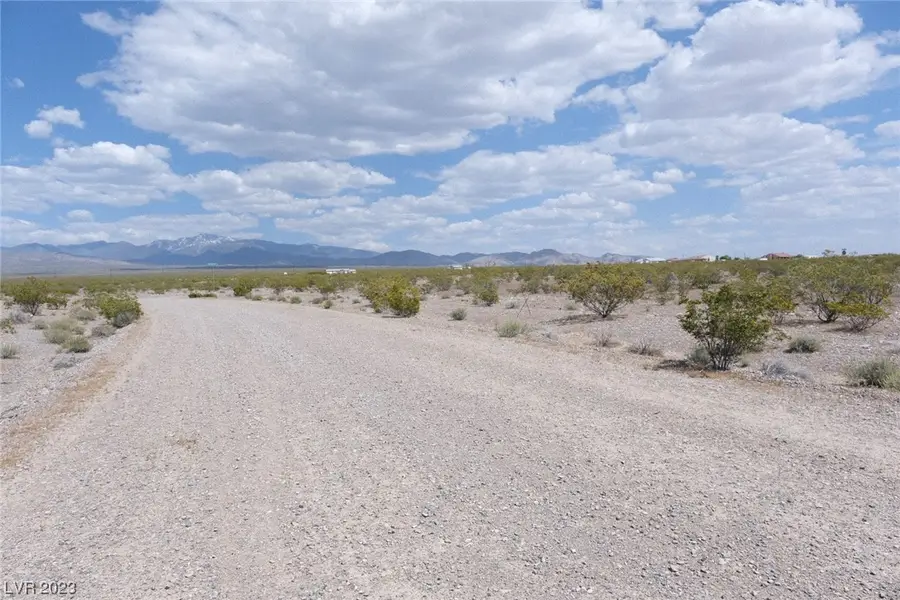 2440 E Dapple Street, Pahrump, NV 89048 - Image #2