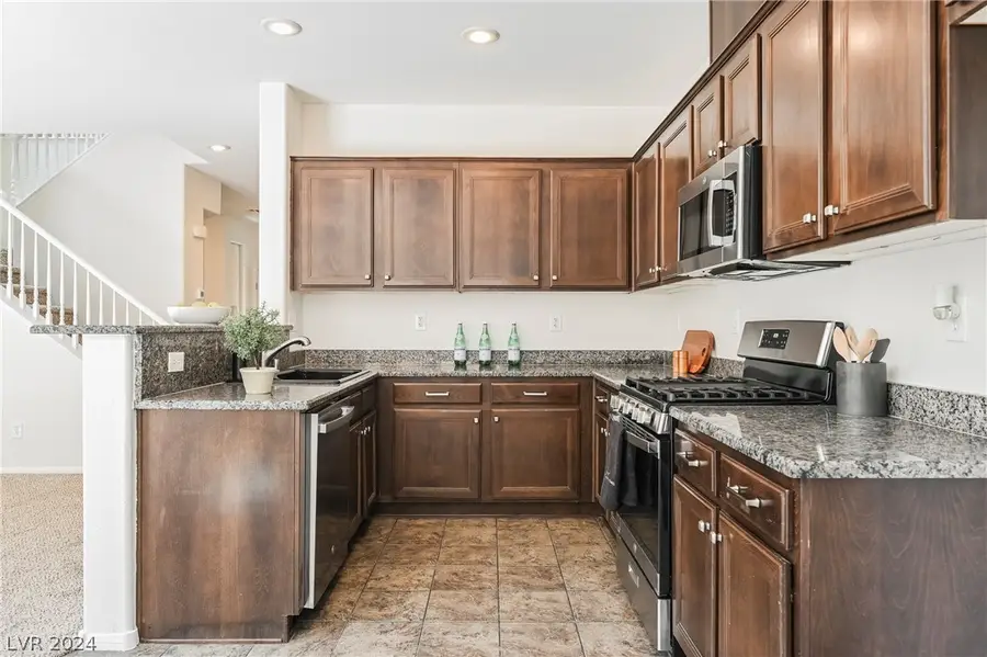 9266 Aspen Shadow Street, Las Vegas, NV 89178 - Image #2