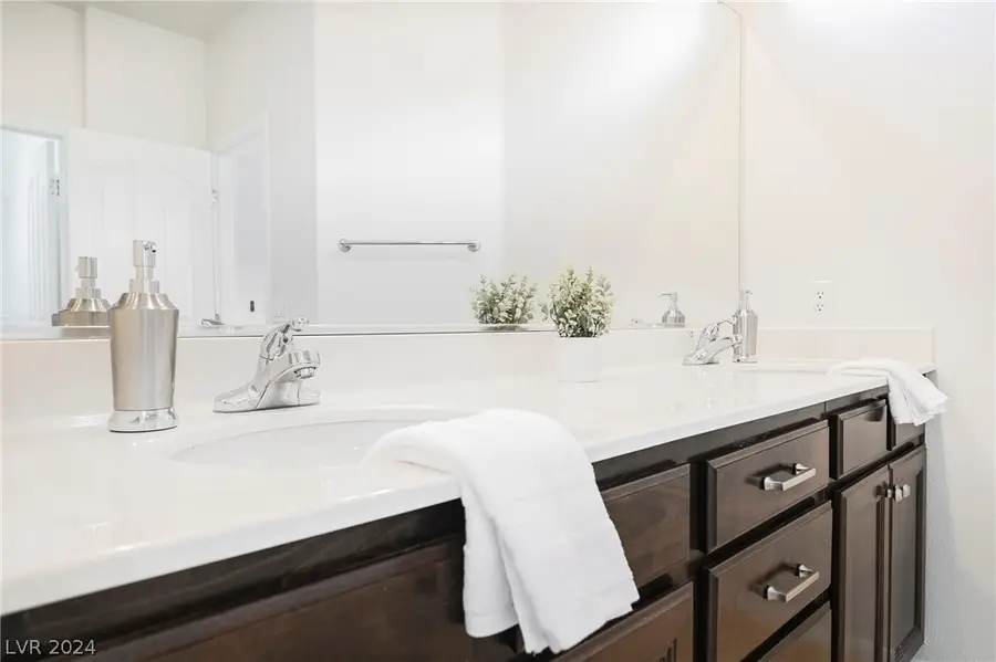 9266 Aspen Shadow Street, Las Vegas, NV 89178 - Image #3