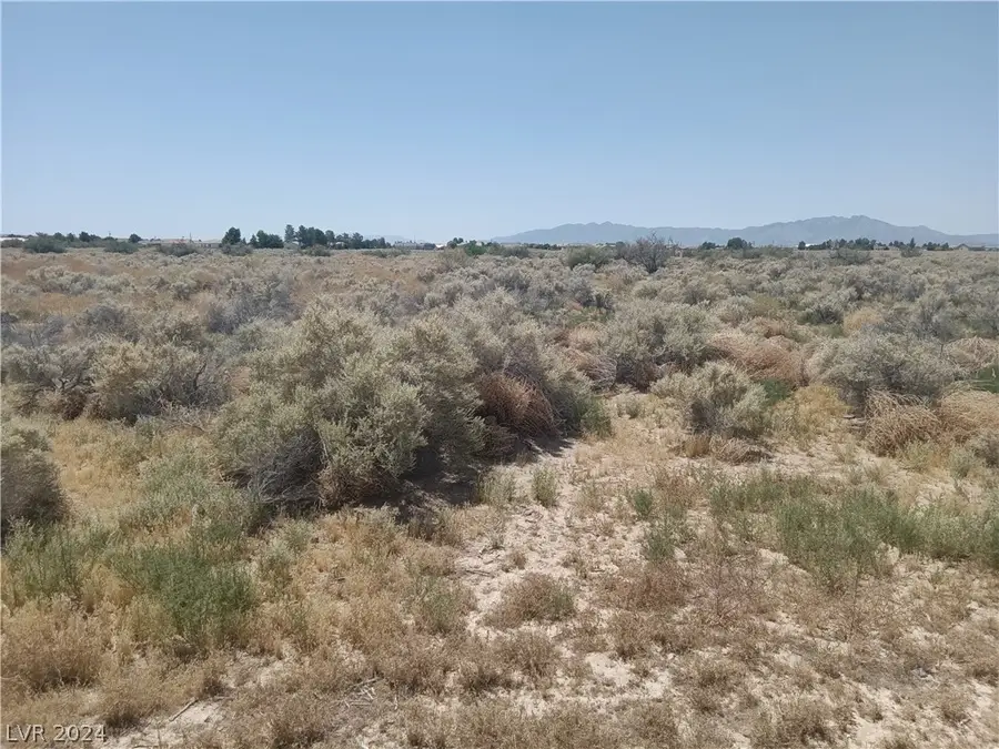 201 E Country Place Road, Pahrump, NV 89060 - Image #2