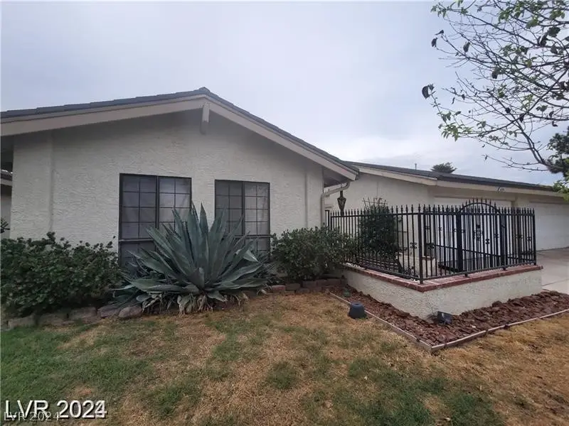 600 Woodmount Drive, Las Vegas, NV 89107 - Image #3