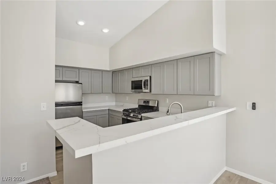 4811 Black Bear Road #201, Las Vegas, NV 89149 - Image #2