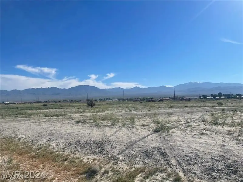 1200 S Whitman Avenue, Pahrump, NV 89048 - #3