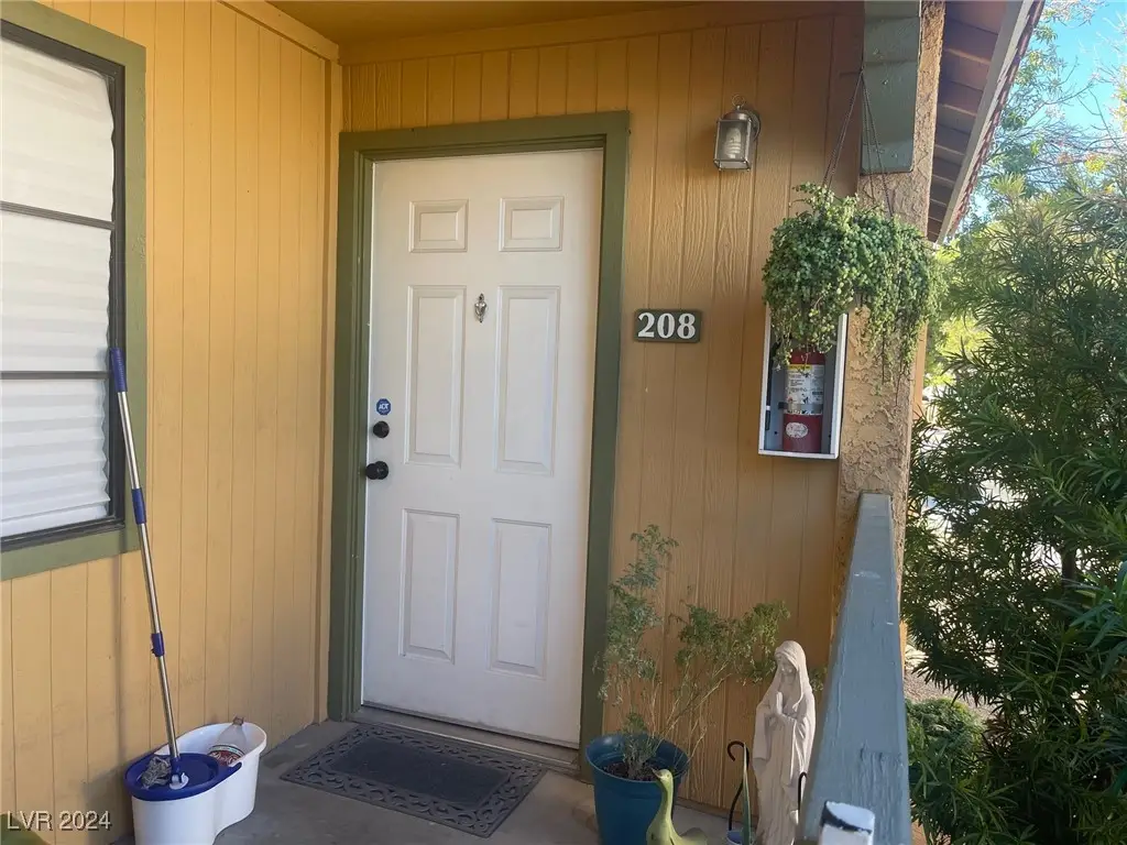 5158 S Jones Boulevard #208, Las Vegas, NV 89118 - Image #1