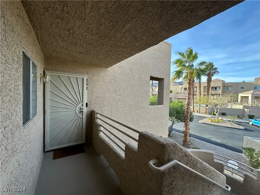 2191 Bay Club Drive #202, Laughlin, NV 89029 - Image #3