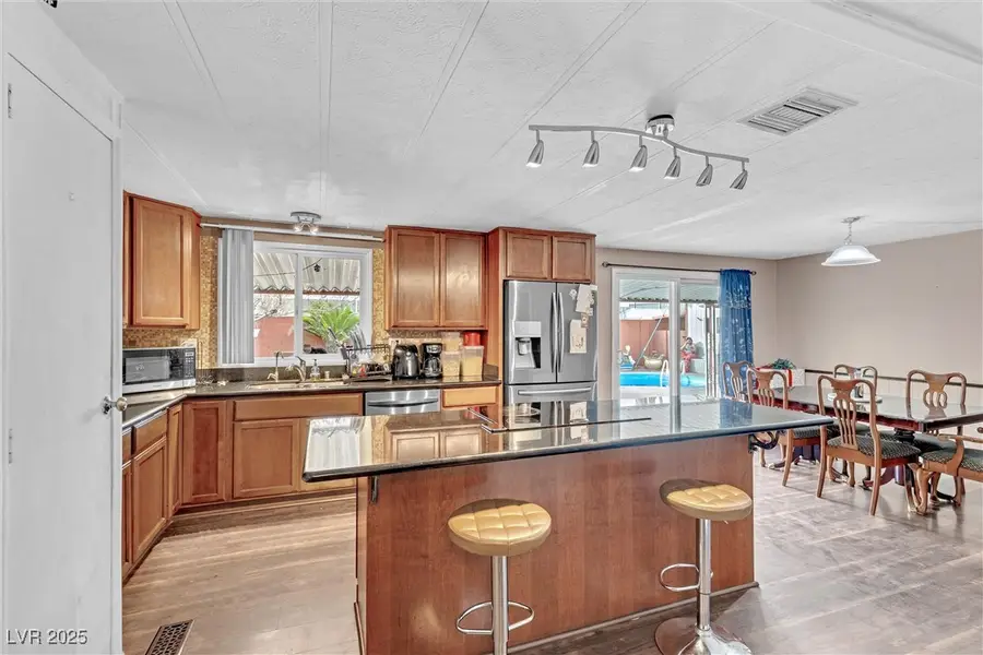 179 Sir George Drive, Las Vegas, NV 89110 - Image #3