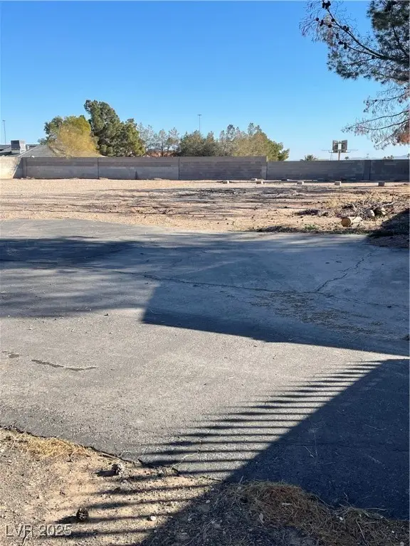 3284 W Pebble Road, Las Vegas, NV 89139 - Image #2