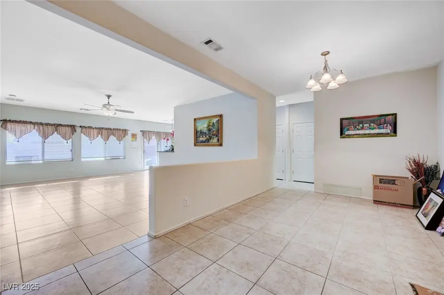 6119 Forest Pony Avenue, Las Vegas, NV 89122 - Image #2