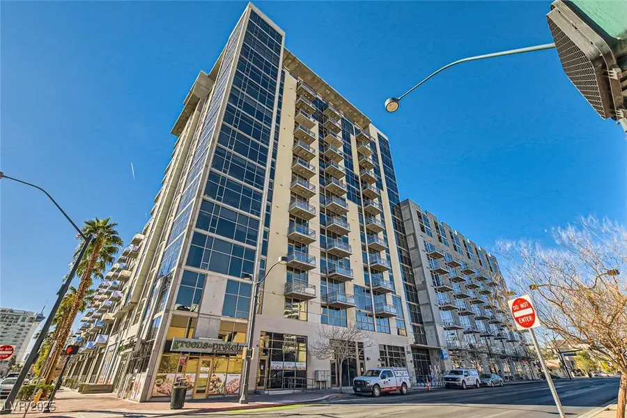 353 E Bonneville Avenue #804, Las Vegas, NV 89101 - Image #3