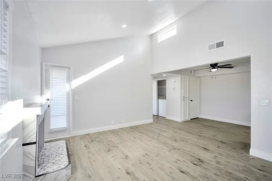 1701 E Katie Avenue #10, Las Vegas, NV 89119 - Image #3
