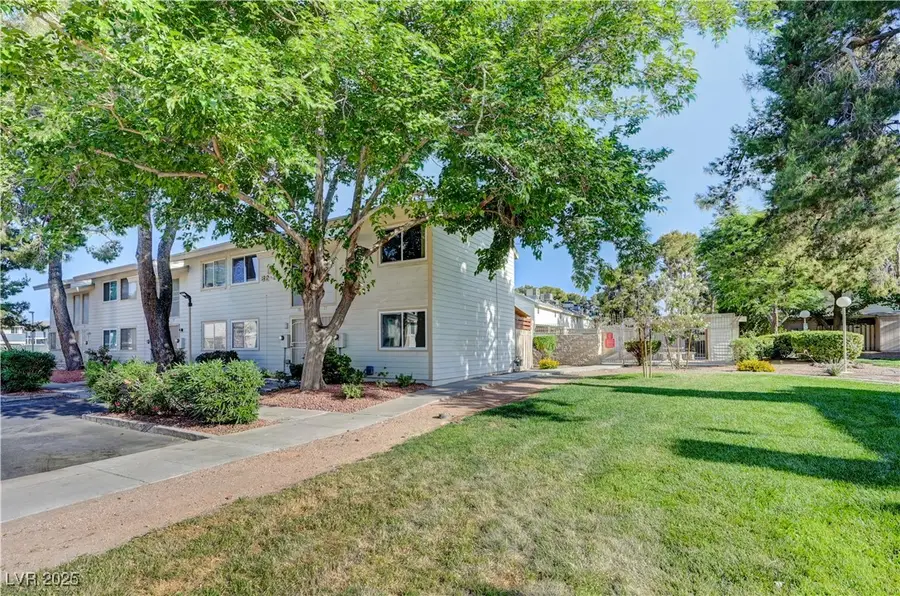 4770 Topaz Street #77, Las Vegas, NV 89121 - Image #2
