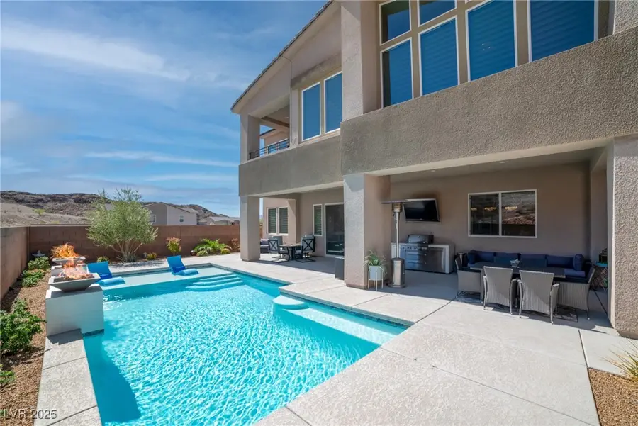 8 Hilltop Crest Street, Henderson, NV 89011 - Image #3