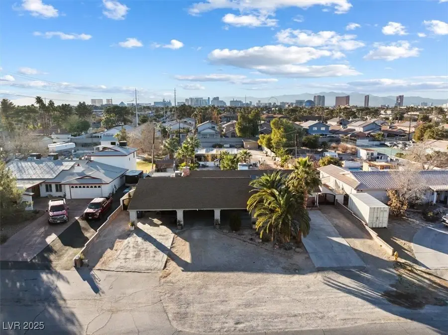 4365 Topaz Street, Las Vegas, NV 89121 - Image #2