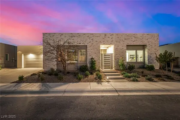 472 Sand Dune Arch Street, Las Vegas, NV 89138