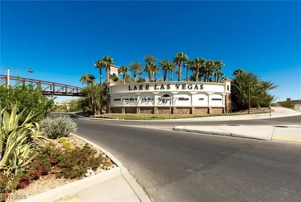 2 Camino Barcelona Place, Henderson, NV 89011