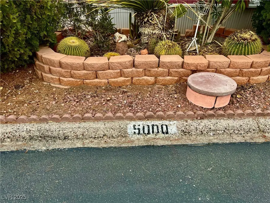 5000 Royal Avenue, Las Vegas, NV 89103 - Image #3