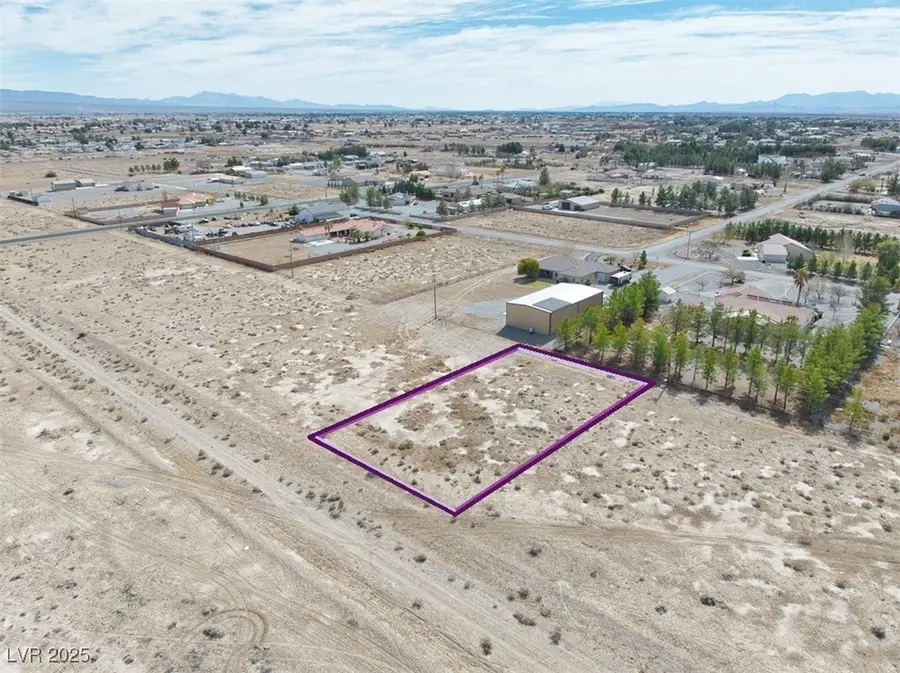 821 W Brady Lane, Pahrump, NV 89048 - #3