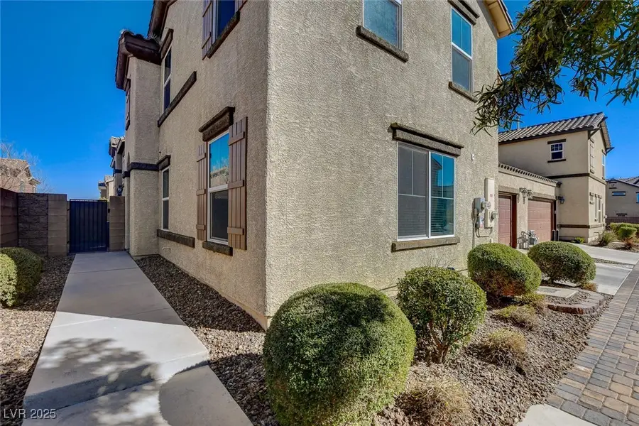 1055 Admiral Emblem Street, Henderson, NV 89015 - Image #3