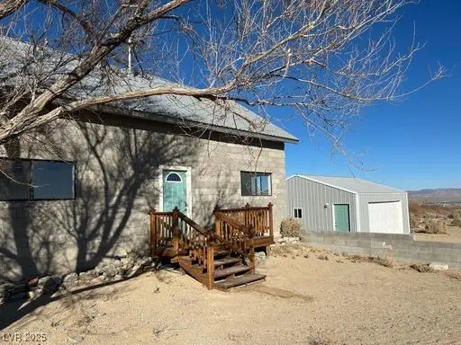 200 Mountain Water Ranch Avenue, Dyer, NV 89010