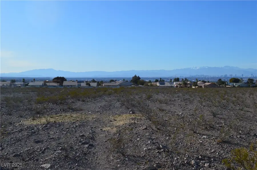 132 N Lisbon Street, Henderson, NV 89015 - Image #3