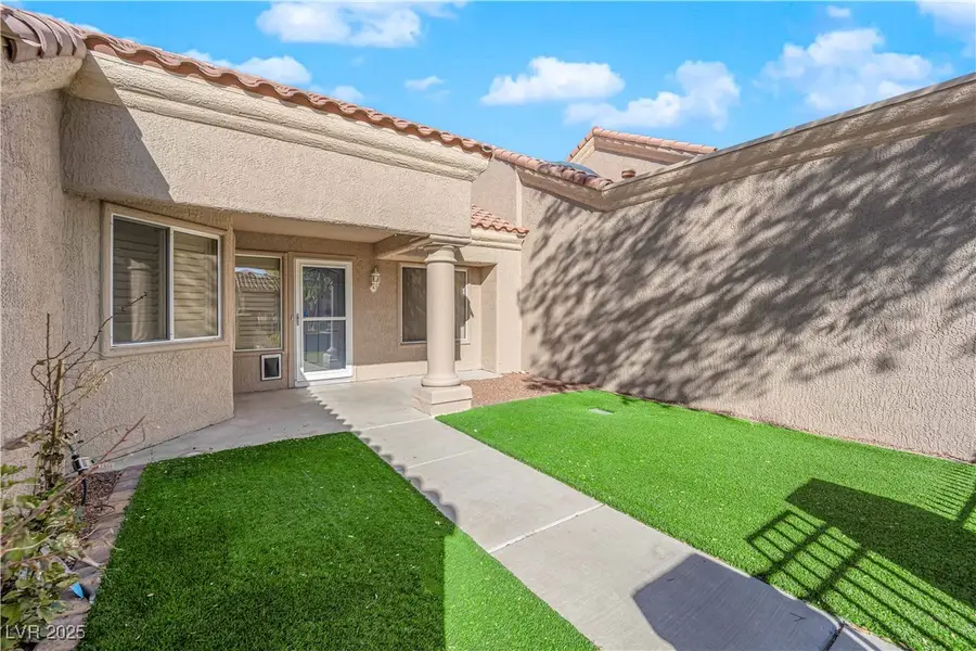 8620 Prairie Hill Drive, Las Vegas, NV 89134 - Image #3