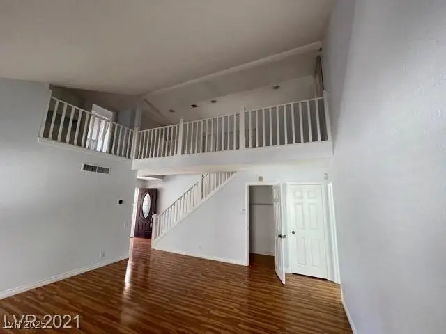 4037 Chalfont Court, Las Vegas, NV 89121 - Image #3