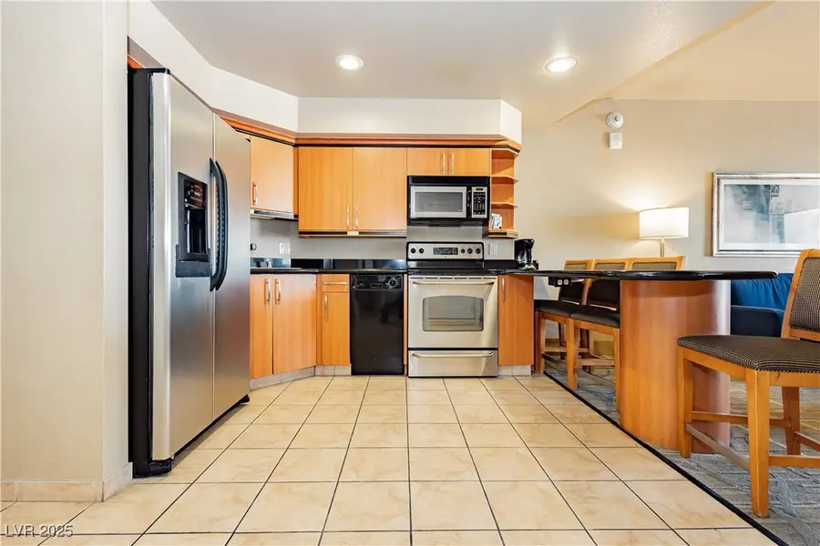 211 E Flamingo Road #714, Las Vegas, NV 89169 - Image #2