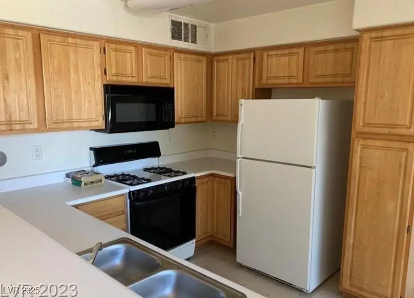 Address Withheld By Seller, Las Vegas, NV 89122 - Image #2