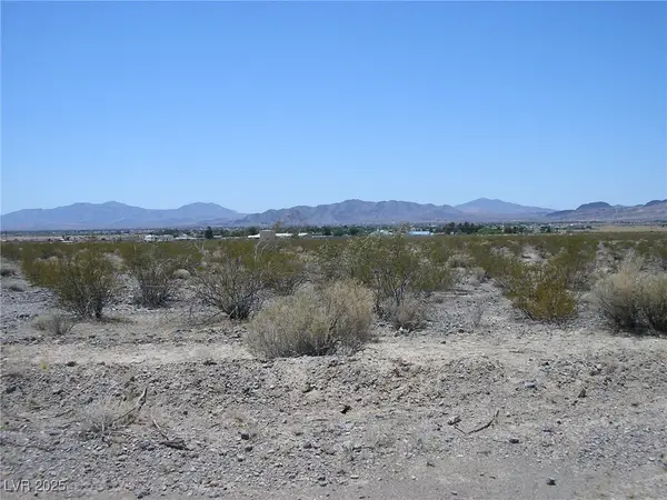 4220 Hawaii Avenue, Pahrump, NV 89060