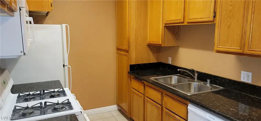 3318 N Decatur Boulevard #1002, Las Vegas, NV 89130 - Image #2