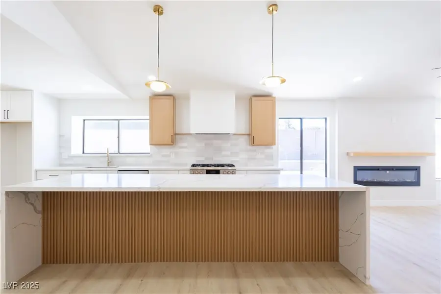 3156 Shadowridge Avenue, Las Vegas, NV 89120 - Image #2