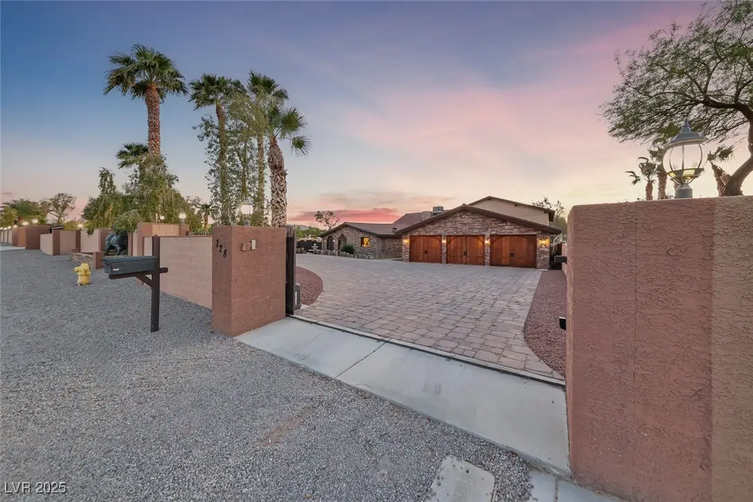 728 N Kiel Street, Henderson, NV 89015 - Image #1