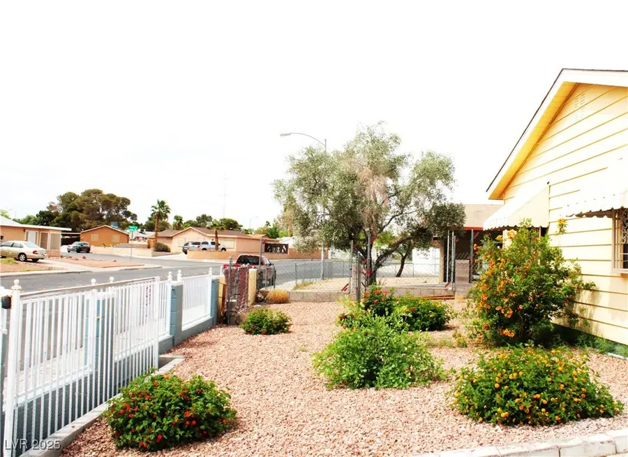 Address Withheld By Seller, Las Vegas, NV 89122 - Image #3