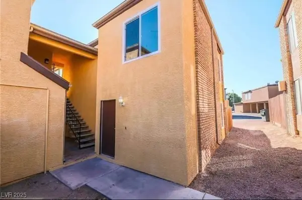1511 Living Desert Drive #C, Las Vegas, NV 89119