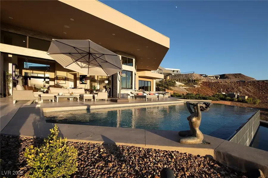 661 Dragon Peak Drive, Henderson, NV 89012 - Image #2