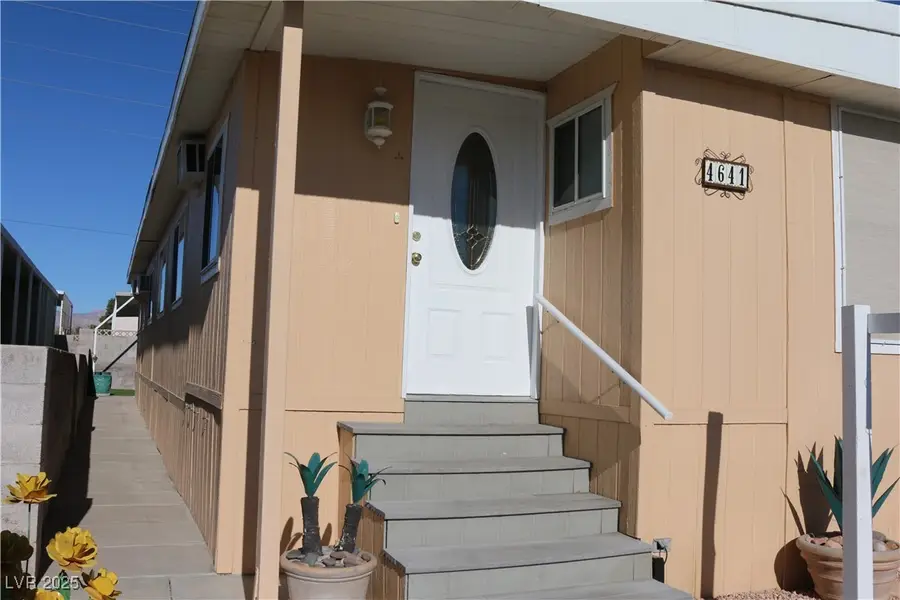 4641 Royal Ridge Boulevard, Las Vegas, NV 89103 - #3