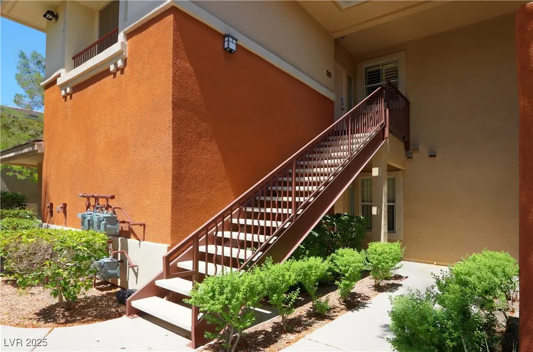 1000 Duckhorn Court #102, Las Vegas, NV 89144 - Image #1
