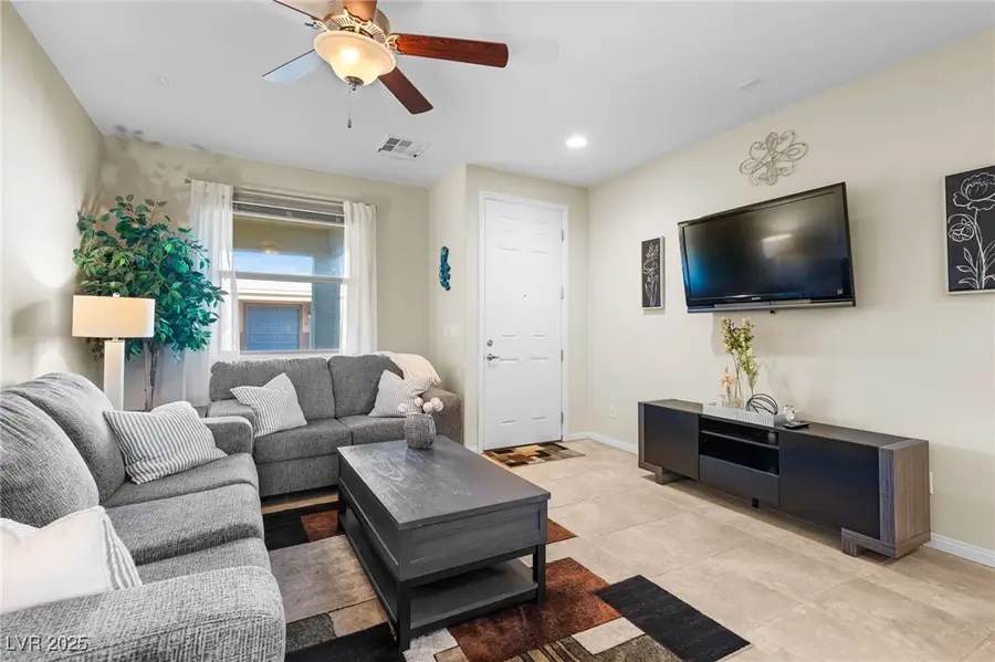 2707 Chinaberry Hill Street, Laughlin, NV 89029 - Image #3