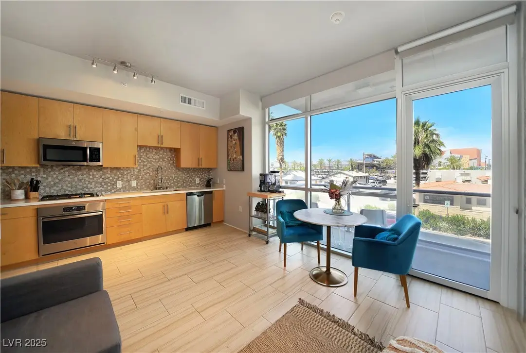 353 E Bonneville Avenue #215, Las Vegas, NV 89101 - Image #1