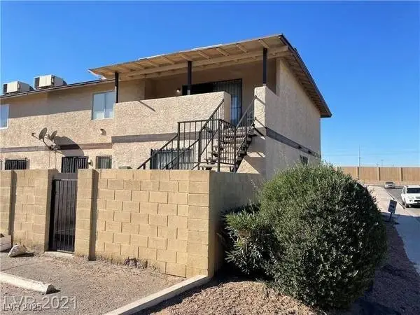 2112 Sun Avenue #J, North Las Vegas, NV 89030
