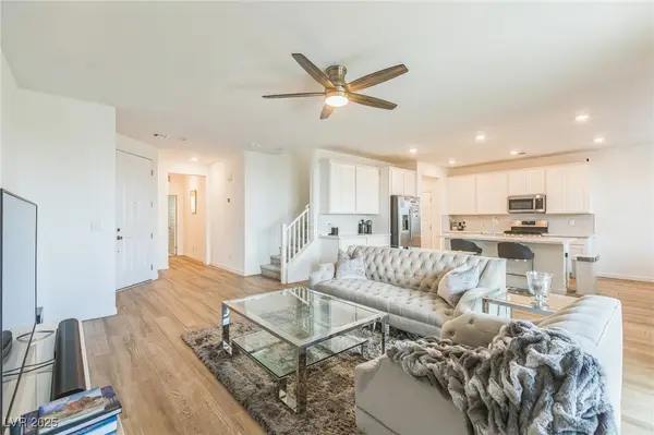 2935 Gaffer Film Street, Las Vegas, NV 89156