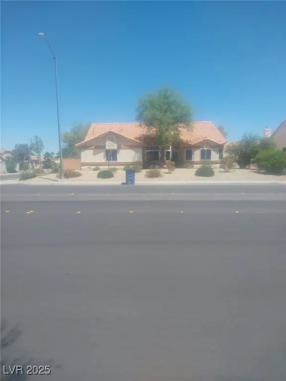 7894 W Patrick Lane, Las Vegas, NV 89113