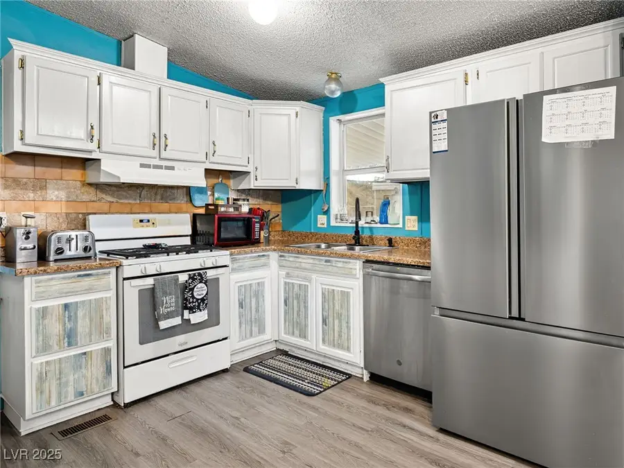 240 Navajo Drive, Henderson, NV 89015 - Image #2