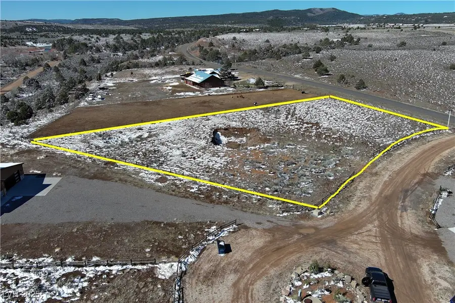 187 W Bryce Gate Circle, Hatch, UT 84735 - Image #2