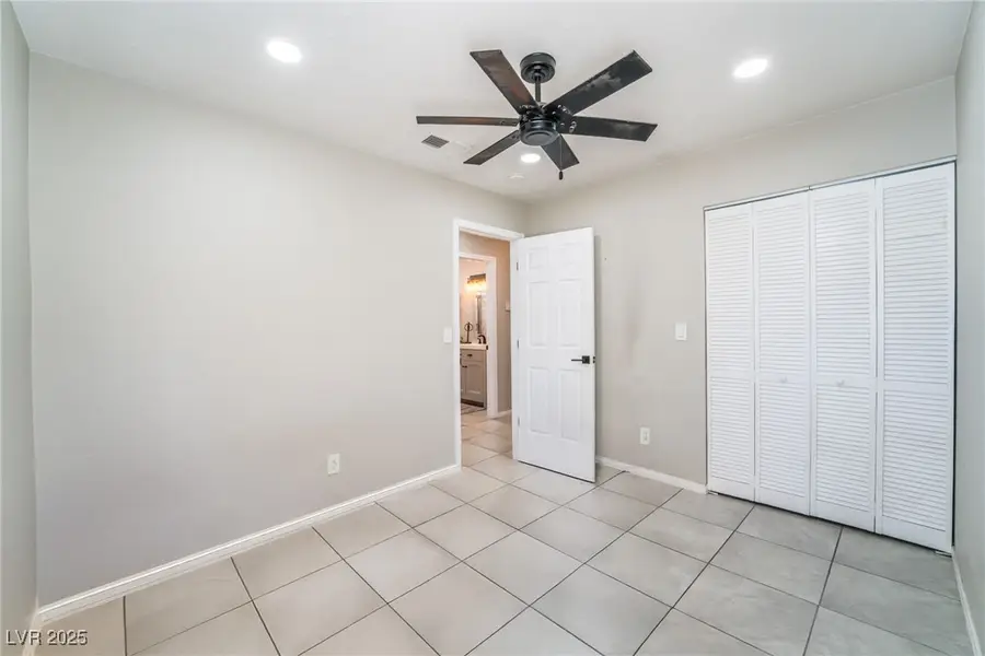 4036 E Ogden Avenue, Las Vegas, NV 89110 - Image #3