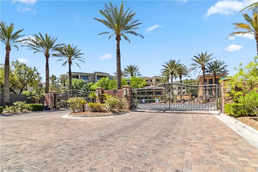 9125 Las Manaitas Avenue #302, Las Vegas, NV 89144 - Image #3