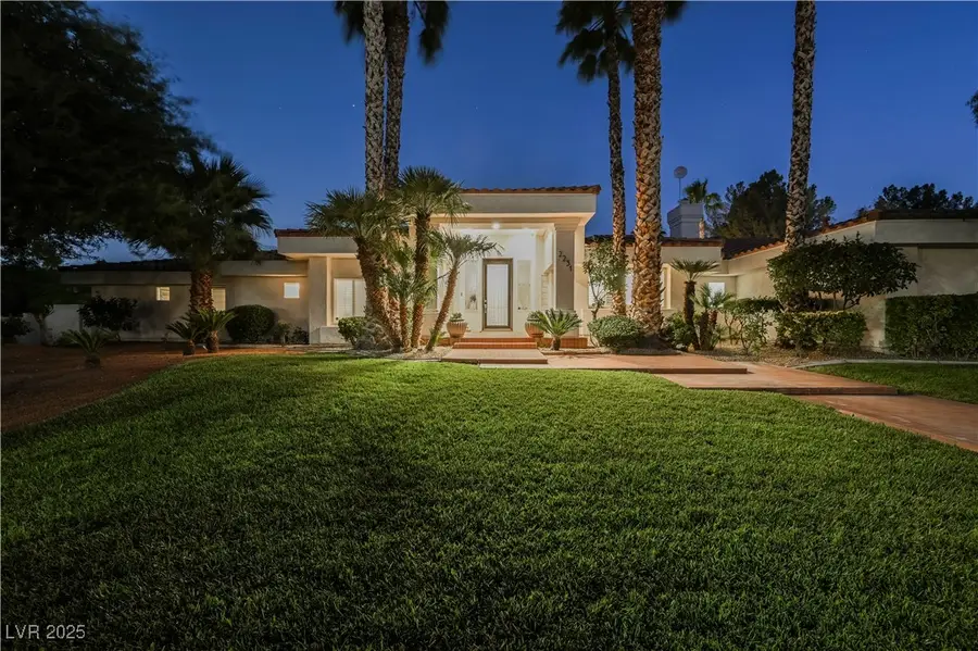 2231 S Tioga Way, Las Vegas, NV 89117 - Image #2