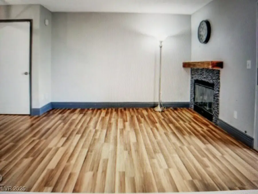 3150 Soft Breezes Drive #1033, Las Vegas, NV 89128 - Image #2