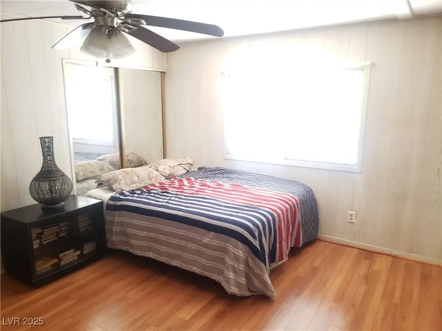 3326 Isle Royale Drive, Las Vegas, NV 89122 - Image #2